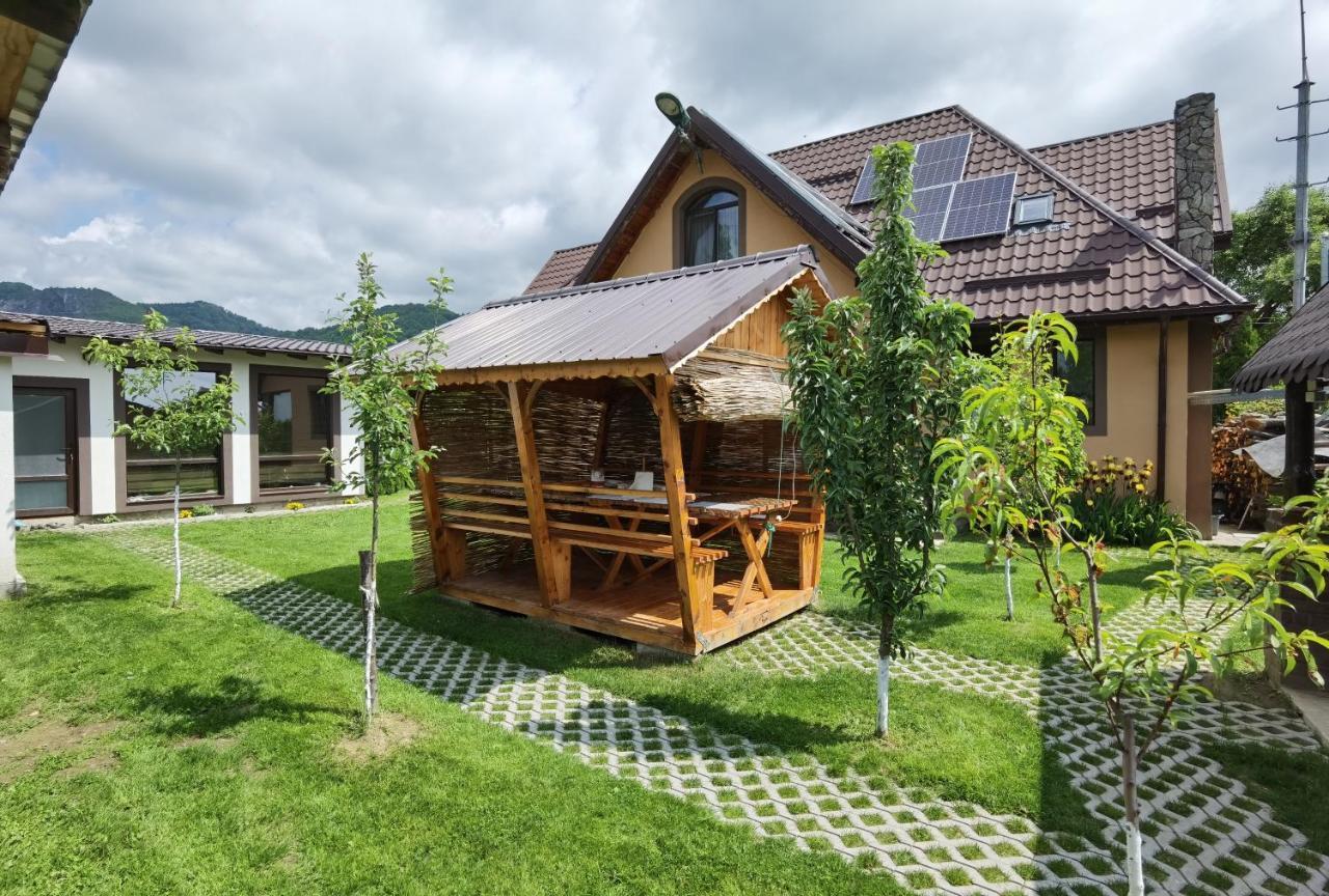 Conacul Caterinei Hotel Polovragi Ngoại thất bức ảnh