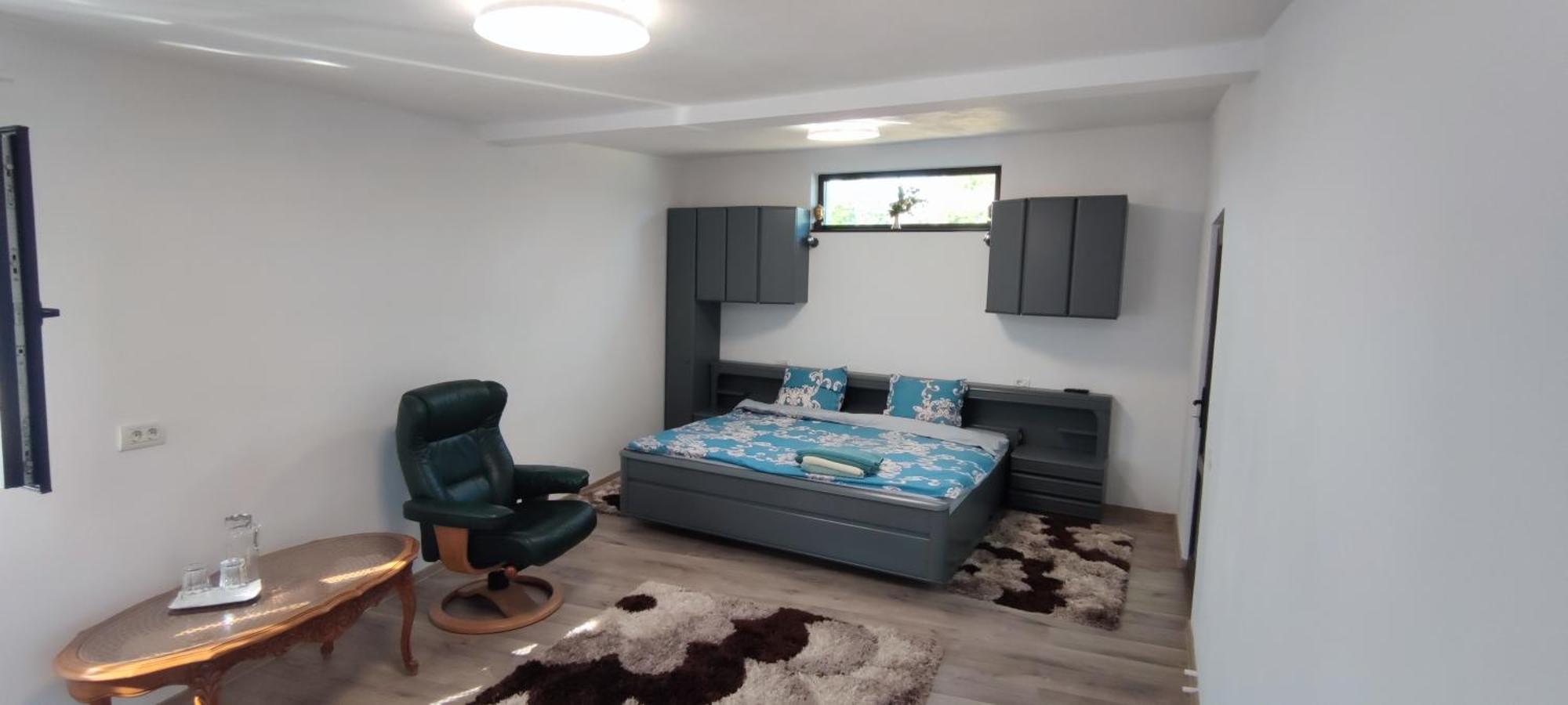Conacul Caterinei Hotel Polovragi Ngoại thất bức ảnh