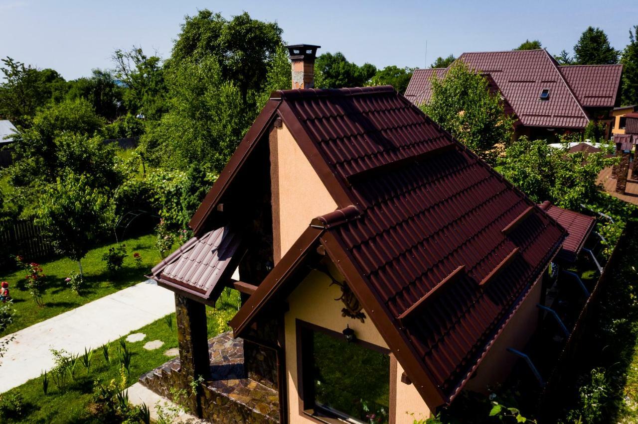 Conacul Caterinei Hotel Polovragi Ngoại thất bức ảnh